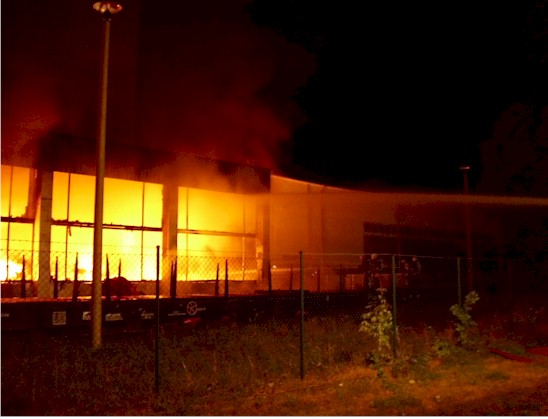 Brand auf dem Gelände der ehemaligen Kindlbrauerei im Industriegebiet