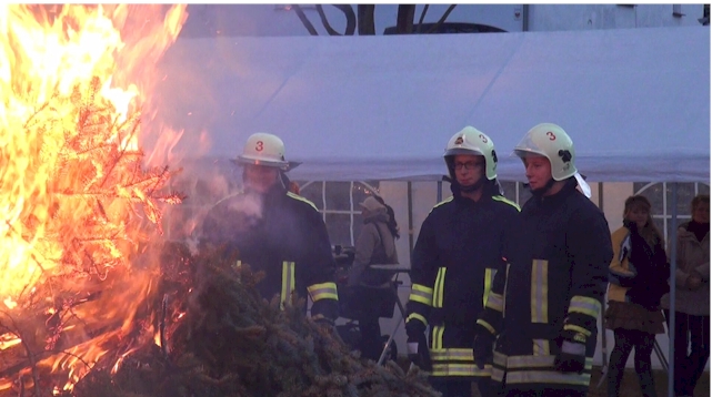 Abholung der Weihnachtsbäume 2012 Karte