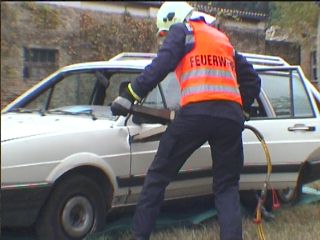 Herstellen der Wasserversorgung, Anschluss des Standrohres an den Hydrant